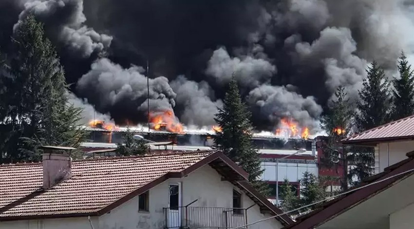 Bolu'da kereste fabrikasında yangın kontrol altında