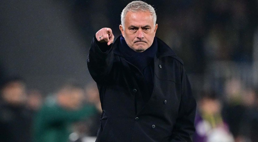 Mourinho, Rangers maçının ardından patladı! O isme ateş püskürdü!