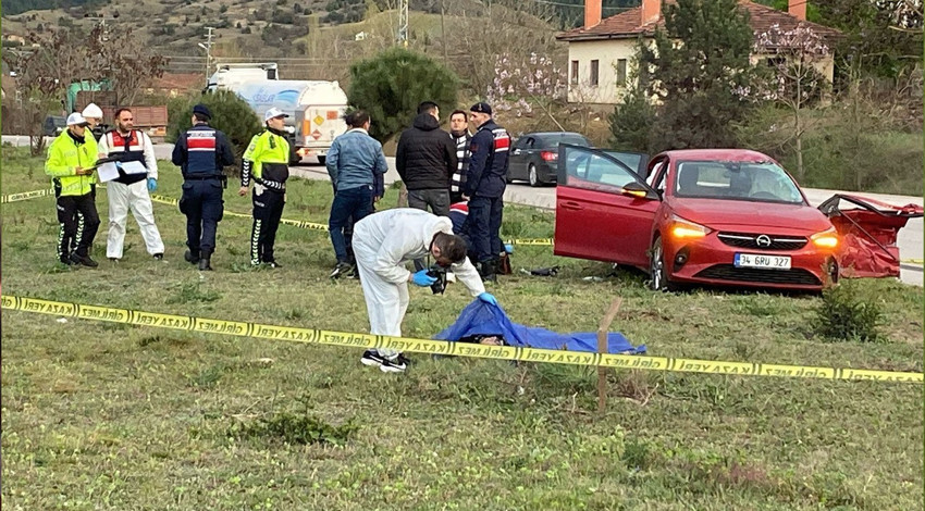 Karabük'te facia! Tır ile otomobil çarpıştı: Aynı aileden 4 kişi öldü