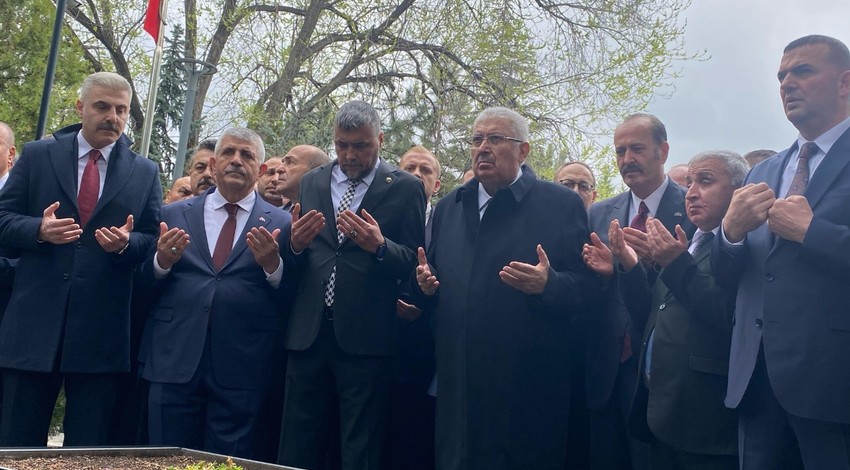 Alparslan Türkeş, vefatının 28'inci yıl dönümünde anıldı