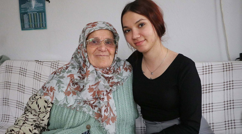 Torununa vurduğu terlik 'silah' sayıldı: Anneanne hapis cezası aldı!
