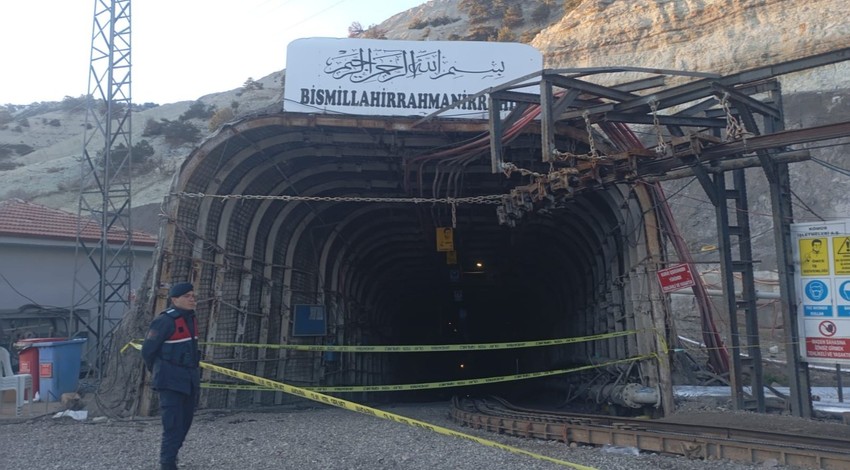 Ankara Nallıhan'da maden ocağında göçük: 2'si ağır, 13 yaralı