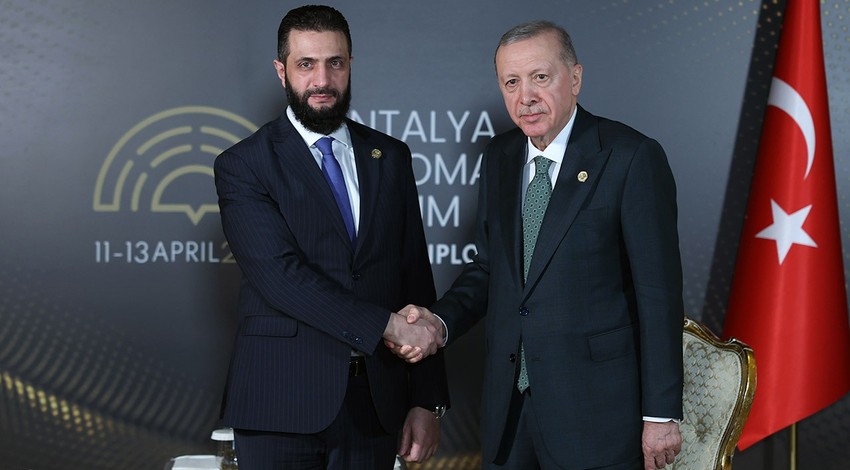 Antalya Diplomasi Forumu'nda peş peşe temaslar! Cumhurbaşkanı Erdoğan, Suriye Cumhurbaşkanı Ahmed Şara ile bir araya geldi