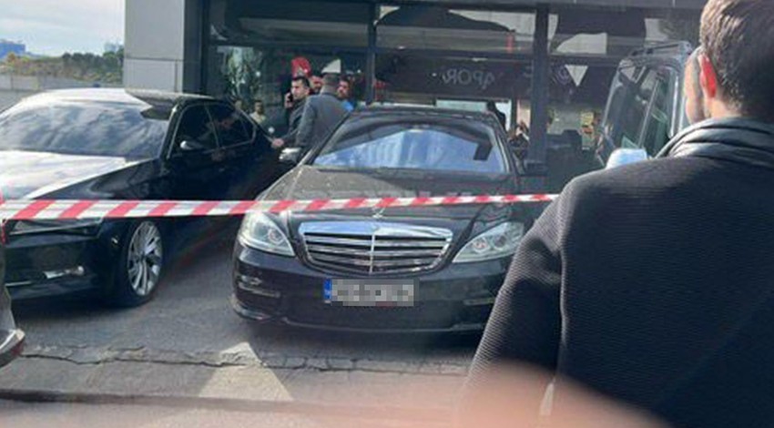 Bağcılar’da hareketli saatler! Oto galeriye el bombalı saldırı