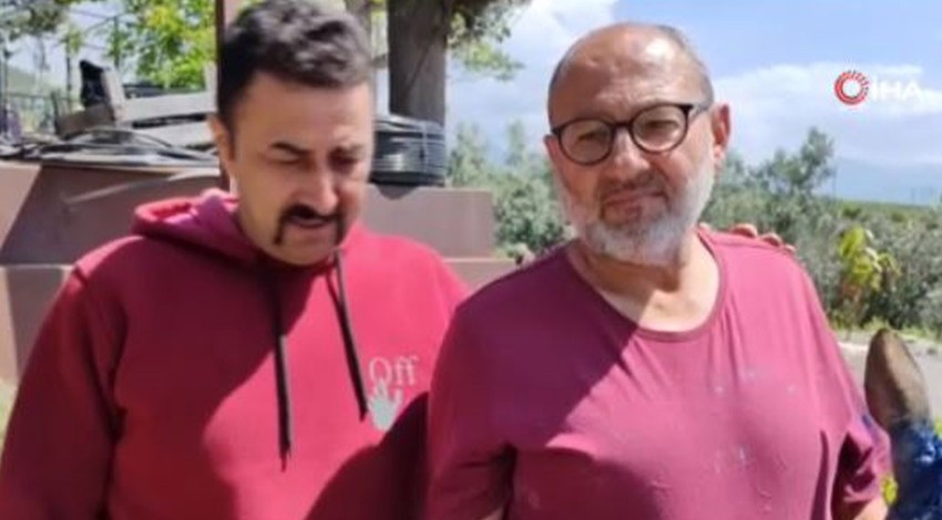 Hatay'da vatandaş 10 dönümlük bahçesinde karşısında bir anda onu gördü. Çocuklarıyla 3 metre yanına kadar yaklaştı yine de kaçmayınca detayı fark etti