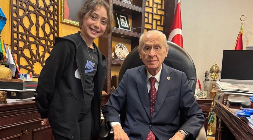 Uzun süredir erişim yasağı uygulanıyordu: Ahsen, MHP liderini ziyaret etti, talebini iletti! Bahçeli: Gündemimize alalım
