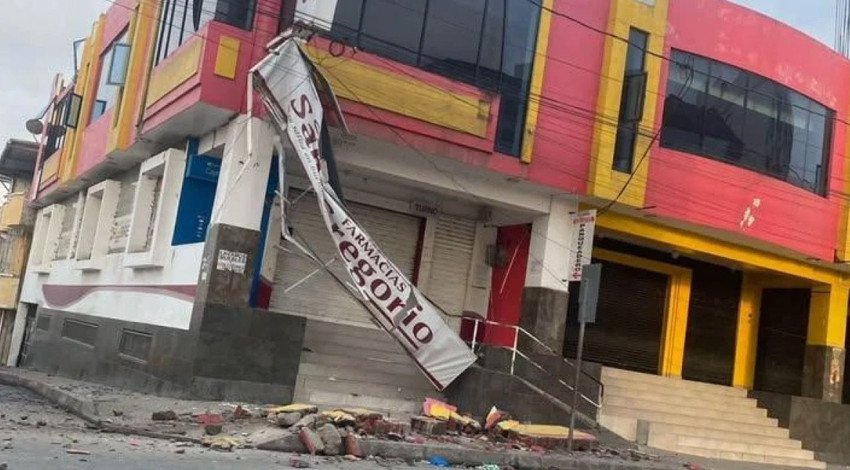 Ekvador'da 6.3 büyüklüğünde deprem: 20 yaralı