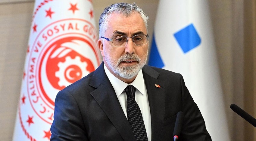 Bakan Işıkhan belediyelerin borcunu açıkladı: "Tüm belediyelere eşit yaklaşıyoruz"