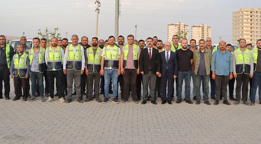 Şanlıurfa'da yakında 200.000'lercesi her yerden çıkmaya başlayacak... Doğadaki büyük istilaya karşı ekipler harekete geçti