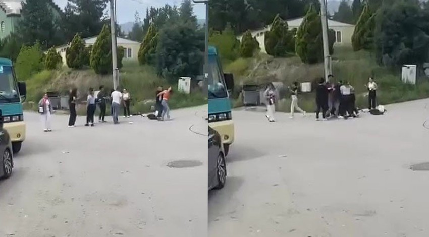 Üniversiteli genç kızların saç saça kavgası 'erkek' kavgası kamerada!