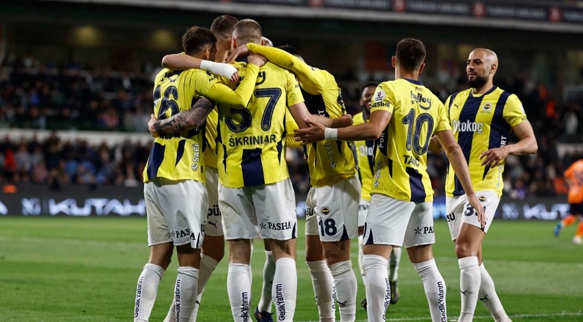 Fenerbahçe’ye 2 yıldızından kötü haber! Eyüpspor maçında forma giyemeyecekler