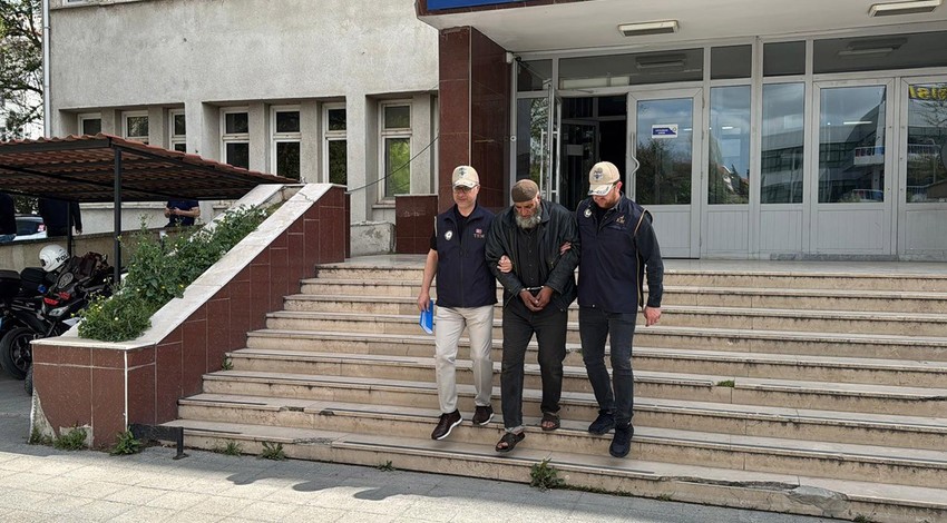 Interpol'ün kırmızı bültenle aradığı DEAŞ'lı terörist yakalandı!