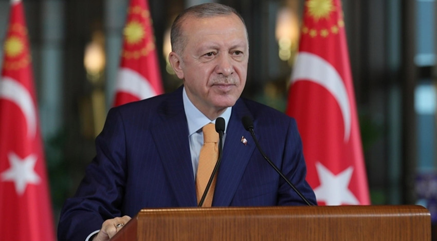 Cumhurbaşkanı Erdoğan'dan Galatasaray'a tebrik
