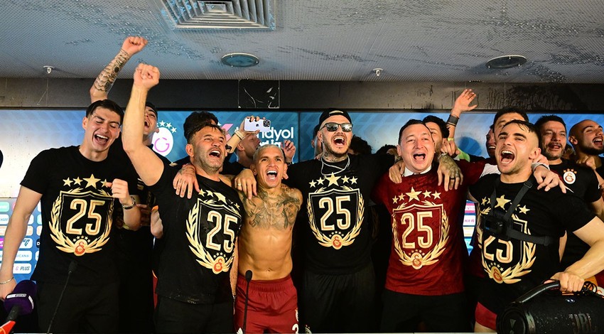 Galatasaraylı futbolculardan şampiyonluk açıklaması!