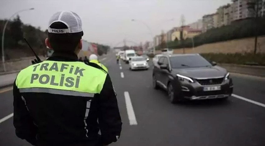 Yola çıkacaklar dikkat! Bu güzergahlar trafiğe kapalı olacak