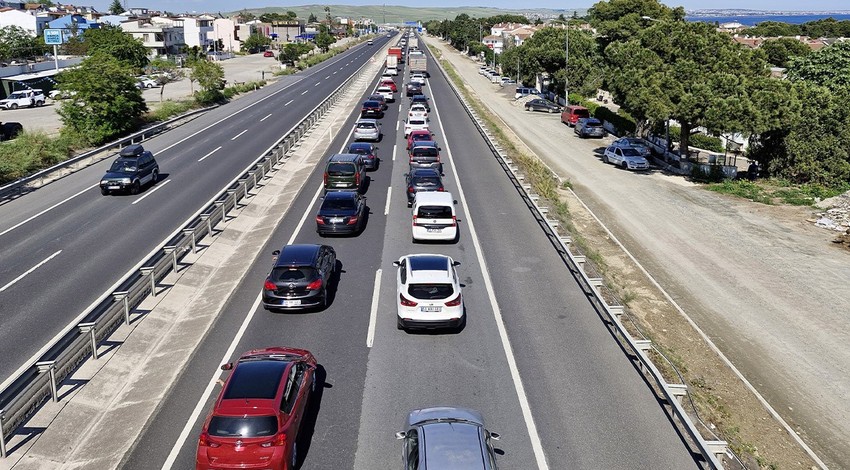 Üç günlük tatil sonrası İstanbul'a dönüş çilesi
