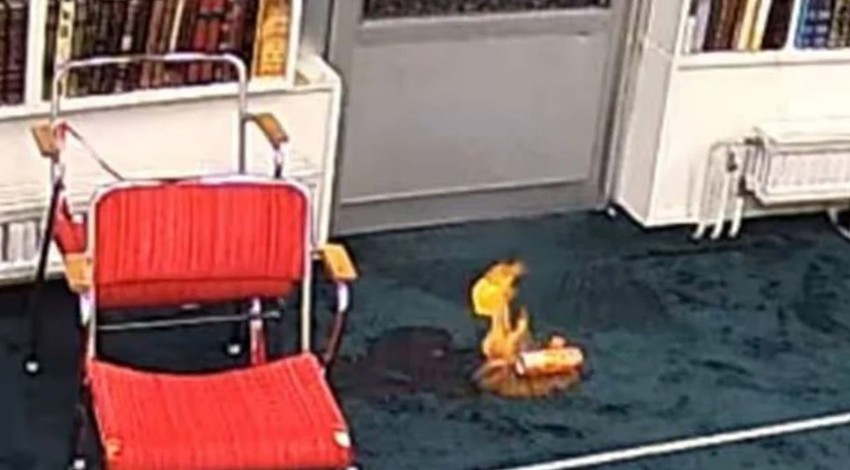 İsveç'te cami kundaklayan şahıs tutuklandı