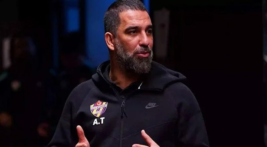 Beklenen oldu! Arda Turan'ın yeni takımı resmen açıklandı! 2027 yılına kadar sözleşme imzaladı!