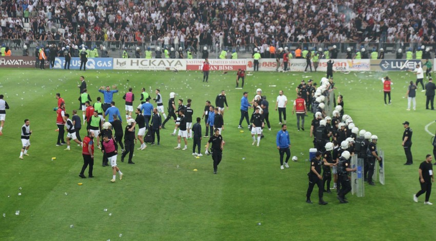 Çıkan olaylar nedeniyle yarıda kalmıştı! TFF’den Elazığspor- Vanspor maçı için ilk adım