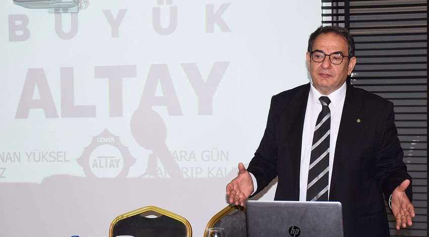 İzmir ekibi Altay’a büyük şok! Başkan resmen duyurdu!