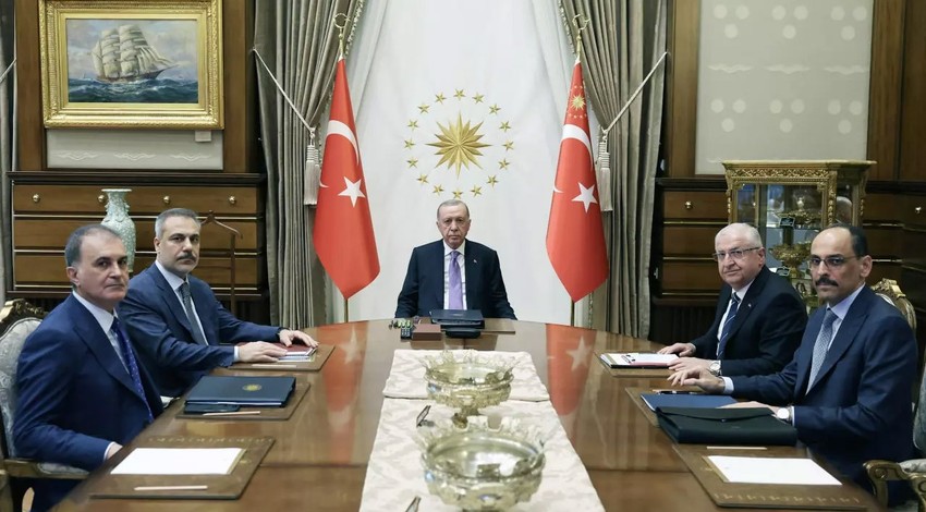 Beştepe'de güvenlik zirvesi Cumhurbaşkanı Erdoğan başkanlığında toplandı