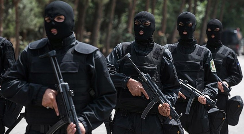 İran'da ajan avı! Mossad ajanı olmakla suçlanan 5 kişi gözaltına alındı