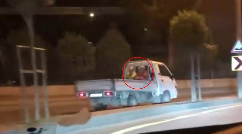 Şehrin göbeğinde "pes" dedirten tehlikeli yolculuk! O anlar kamerada