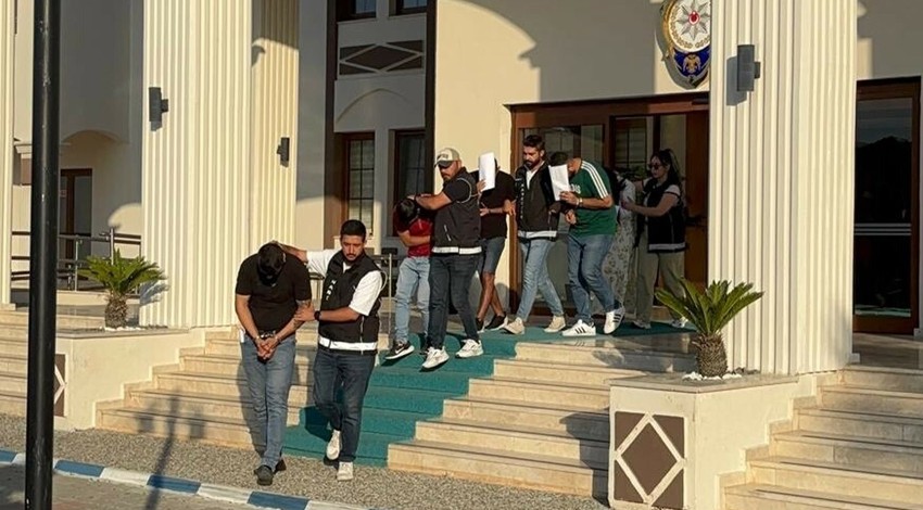 Muğla'da uyuşturucu operasyonu; Çok sayıda uyuşturucuya el konuldu! 5 tutuklama