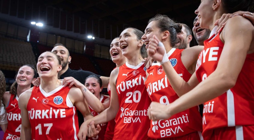 Sevgi Uzun şov yaptı! Filenin Perileri, Litvanya’yı yıktı!