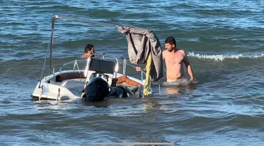Samsun'da korku dolu anlar! Tekne alabora oldu