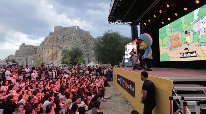 Kültür'ün yolu Van'dan geçecek! Kültür Yolu Festivali'nin yeni adresi Van!
