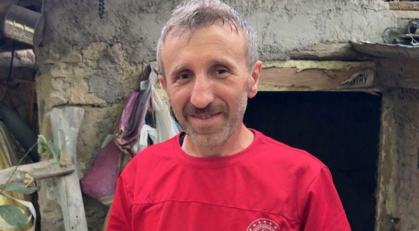 Gümüşhane’de kuluçkaya yatan o canlı, 21 gün sonra çıkan sürprize öyle bir tepki verdi ki... Gören duygulandı