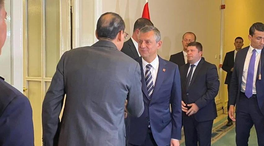 MİT Başkanı Kalın'dan Özgür Özel'e ziyaret