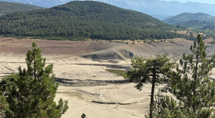 Bursa’da alarm verildi: Nilüfer Barajı tamamen kurudu, Doğancı Barajı yüzde 19’a düştü