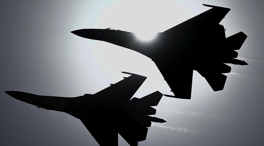 Rus savaş uçakları o ülkenin hava sahasını ihlal etti! Açıklamalar peş peşe geldi