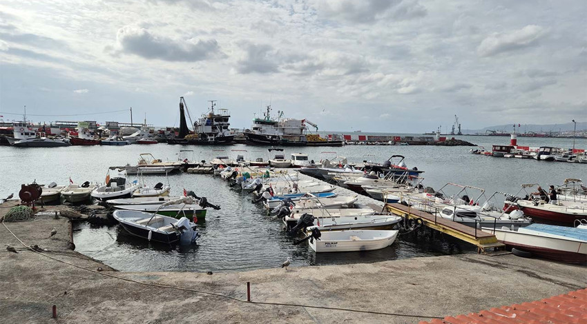 Marmara'da deniz ulaşımına poyraz engeli