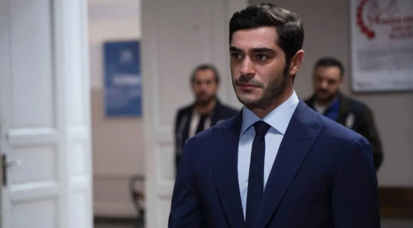 Burak Deniz'in yeni aşkı ortaya çıktı! Gönlünü ünlü ressama kaptırdı