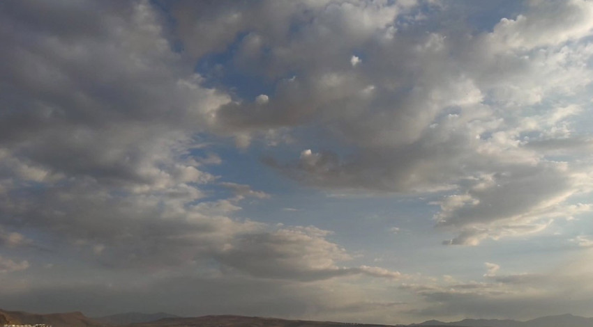 Van Gölü semalarında timelapse büyüsü! Bulutların geçişi görsel şölen oluşturdu