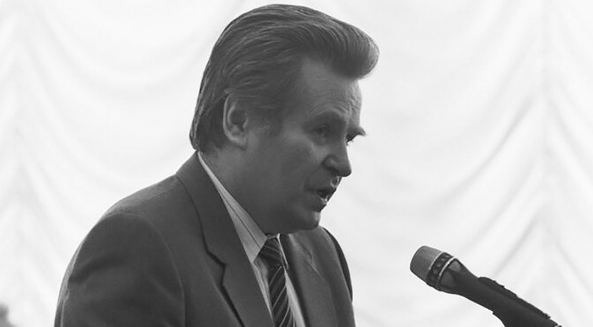 Ünlü gazete müdürünün şüpheli ölümü!  21 metre yükseklikten düşerek can verdi