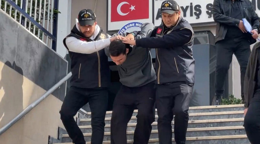 Avcılar'da cinayet! 3 yıl önce de zıpkın ve satırla yaralanmıştı: Katili en yakını çıktı!