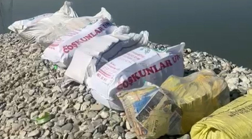 Batman Çayı kıyısına atılmış çuvallardan çıkanlar şoke etti!