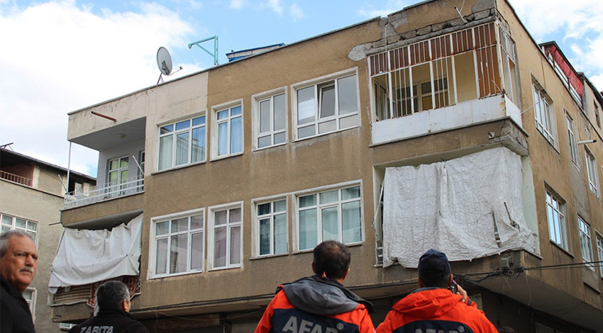 Faciaya ramak kala! O bina boşaltıldı