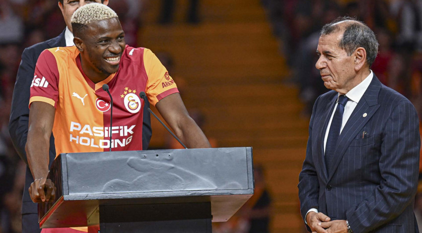 Barcelona ve PSG’yi peşine takmıştı! Galatasaray, Osimhen’in bonservis bedelini belirledi! Tarihe geçecek rakam dudak uçuklattı