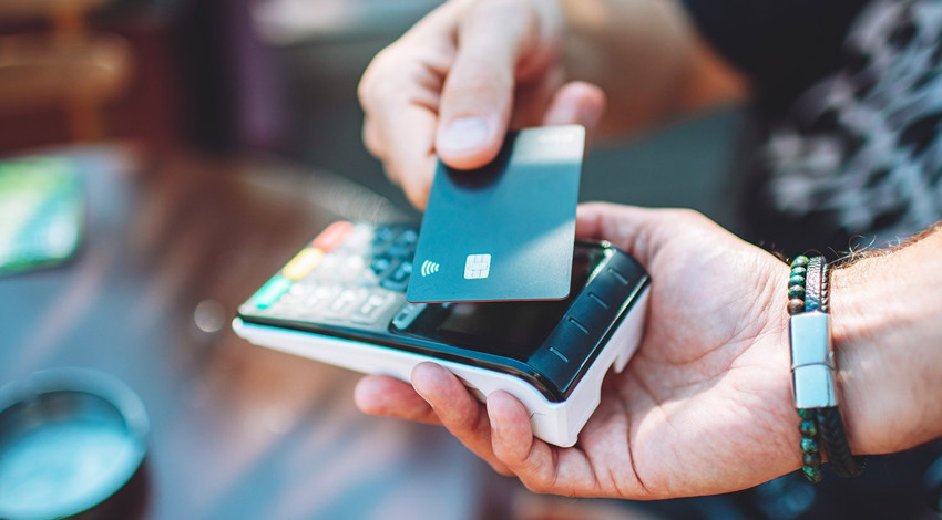 İstanbul'da 'POS tefeciliği' operasyonu: Çok sayıda tutuklama var