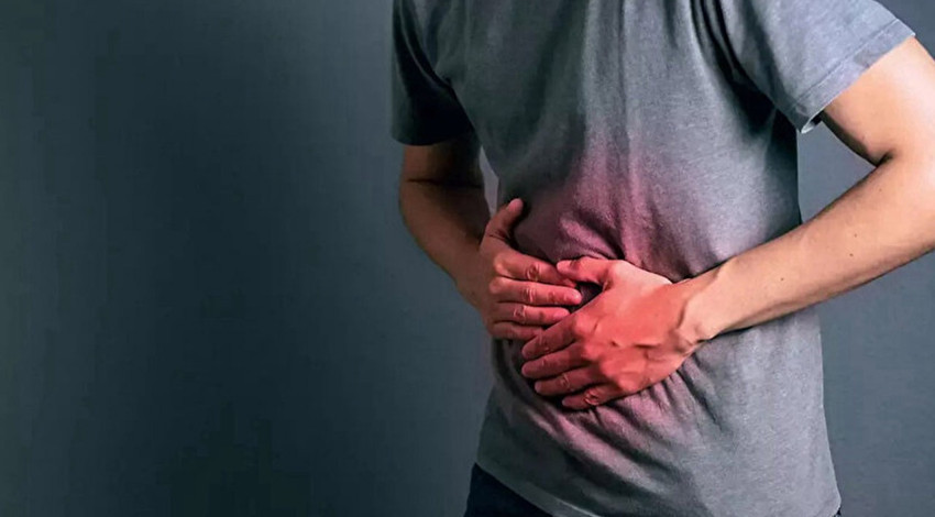 Uzmanı uyardı: "Geçmeyen karın ağrısına dikkat"