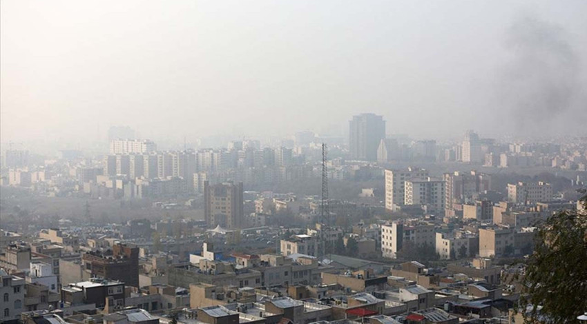 O ülkede hava kirliliği alarmı! Eğitime ara verildi