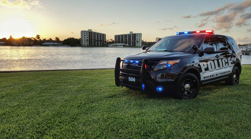 Polisten kaçan sürücü otomobiliyle gece kulübüne daldı! 4 ölü, 13 yaralı