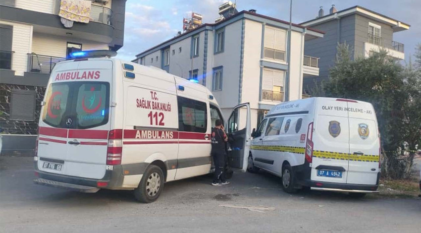 Antalya'da dehşet! Eşi ve çocuklarını katletti