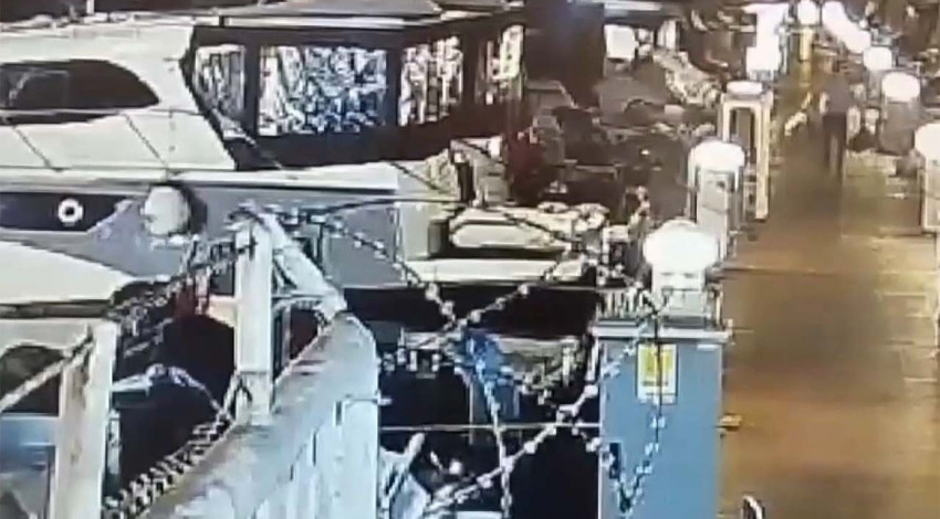 Pendikte dehşete düşüren kaza! O anlar kamerada