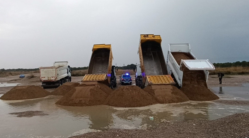 Kumları çalıp sahili talan etmişlerdi: 50 kamyon plaj kumunun gizemi çözüldü
